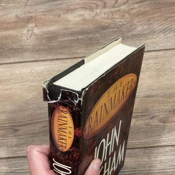 5/$15 The Rainmaker by John Grisham (Preowned Hardcover) - Picture 3 of 6